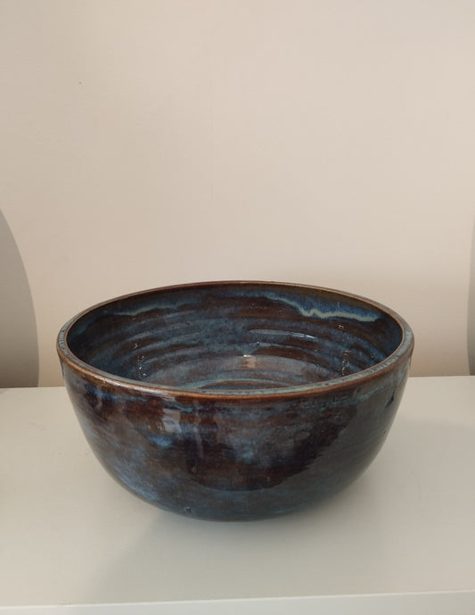 Large blue bowl - grote blauwe kom